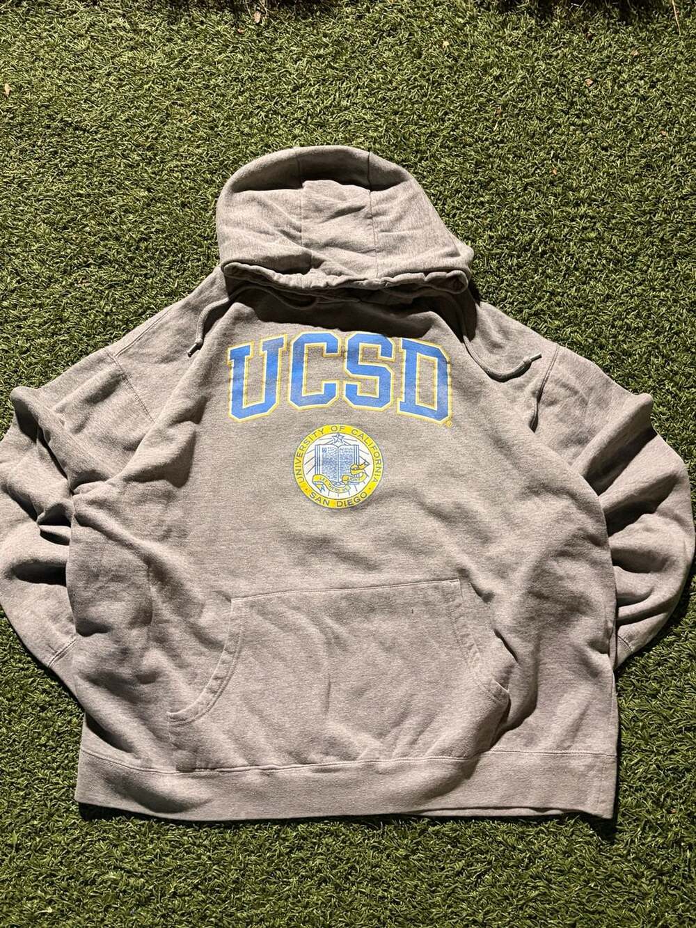 Blue 84 UCSD Hoodie Size 2XL Gray College Sweatshirt